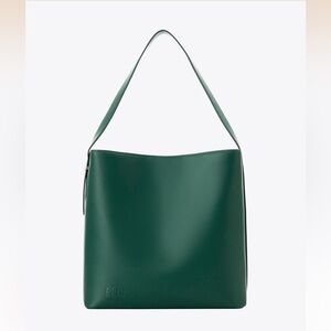 NWT BEIS The Wicked Tote in Wicked Green